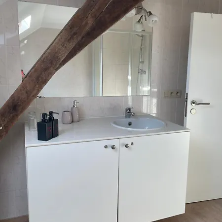 Evelyns Corner Duplex Gent